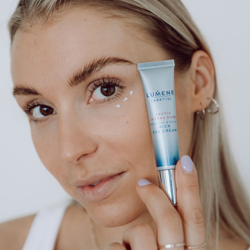 Околоочен крем Lumene