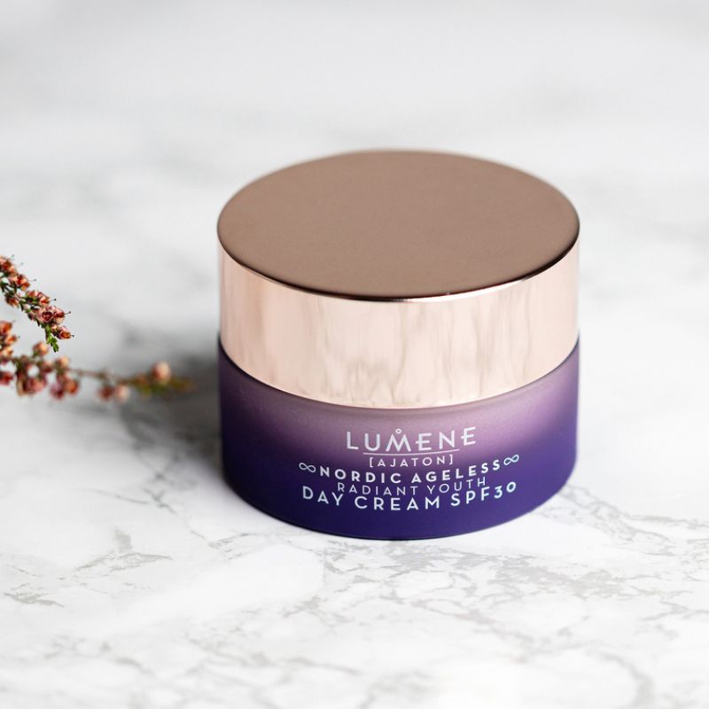 Крем за лице Lumene