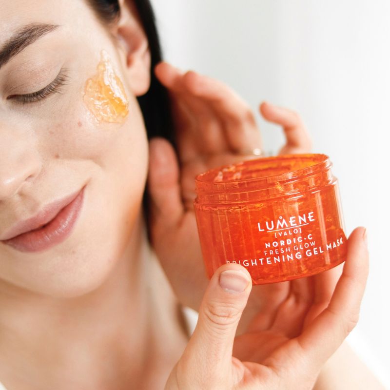 Маска за лице Lumene