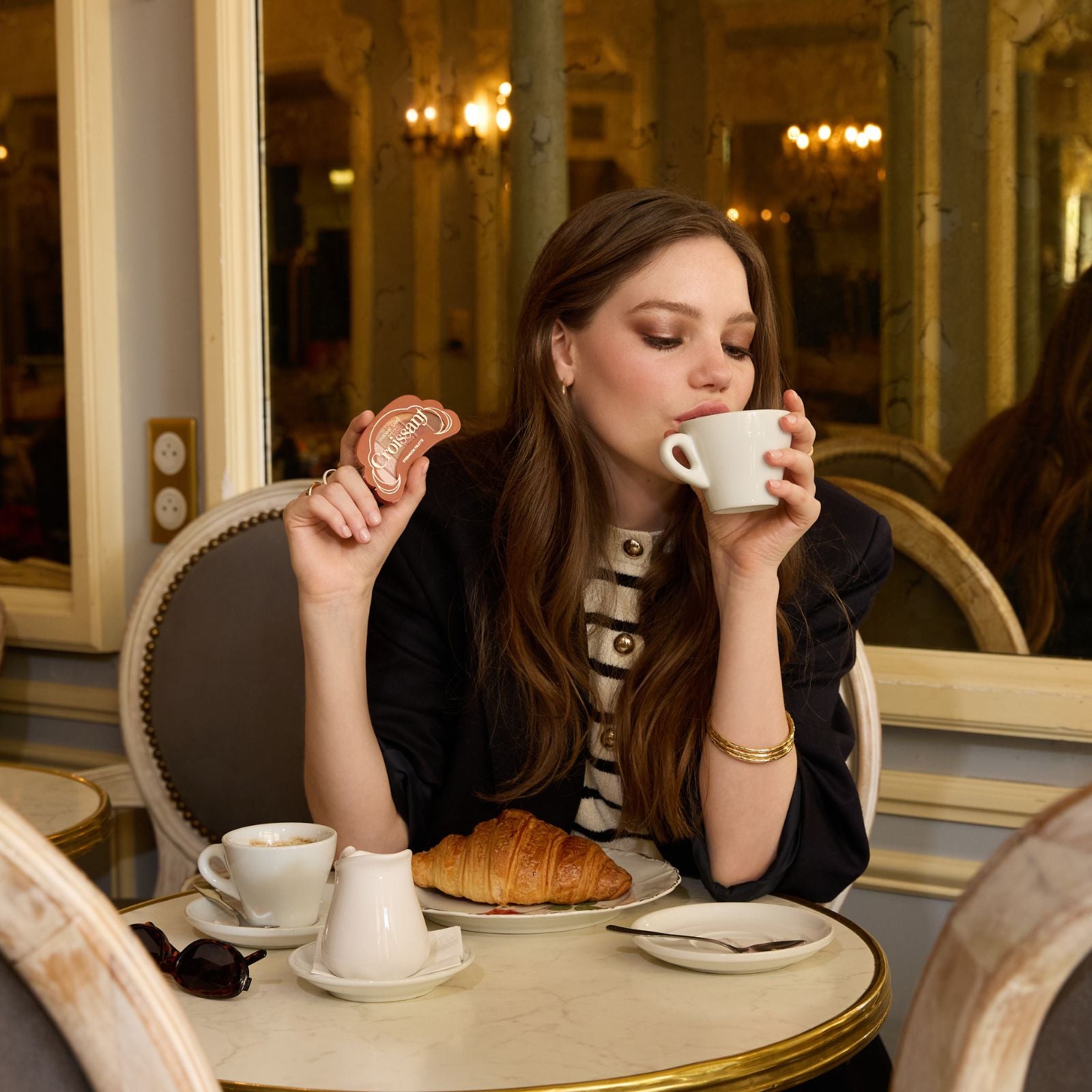 Сенки Vivienne Sabó Paris