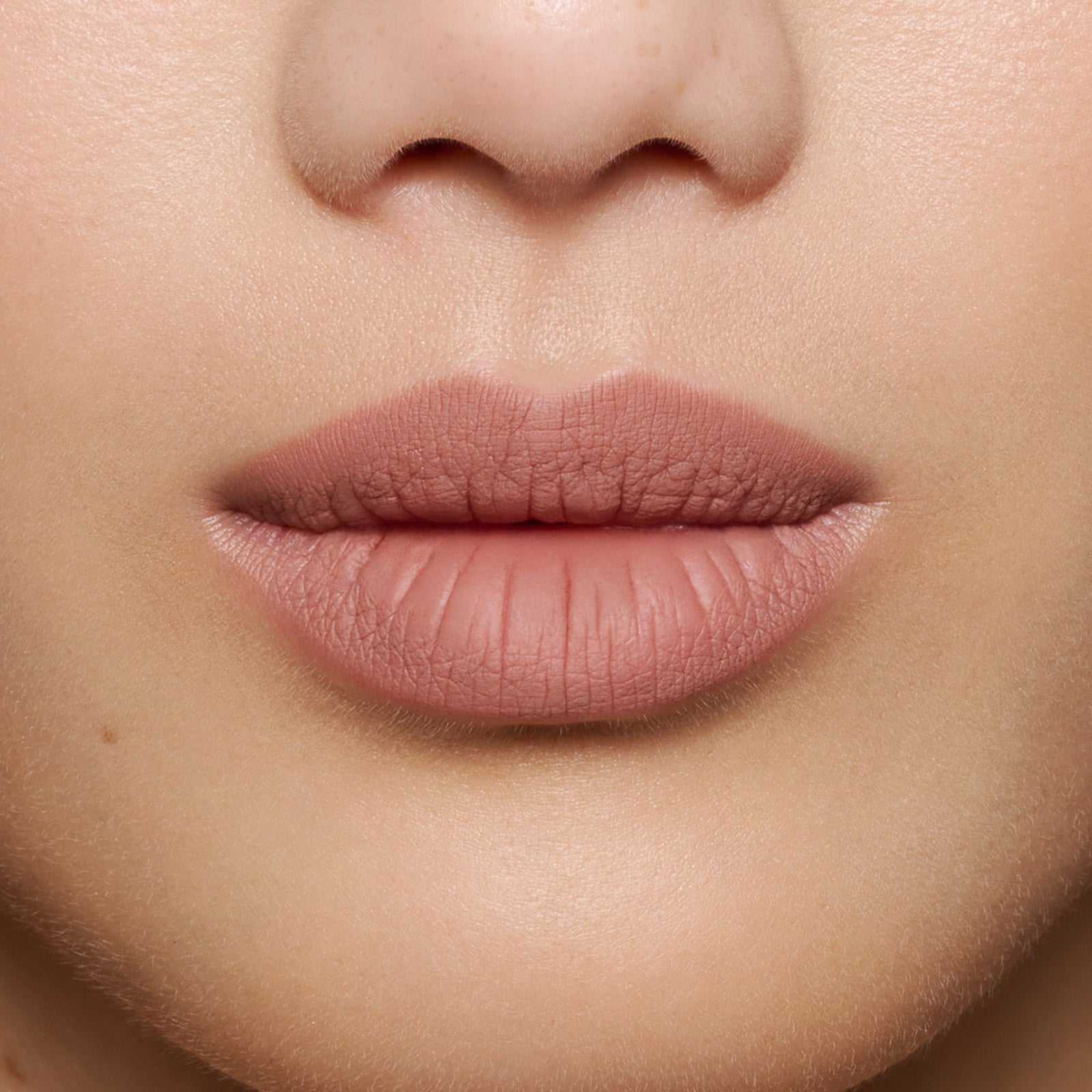 Молив за устни NL Beauty 06 FOREVER NUDE