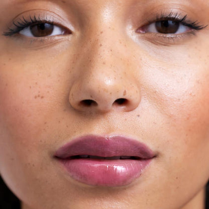 Балсам за устни Lumene